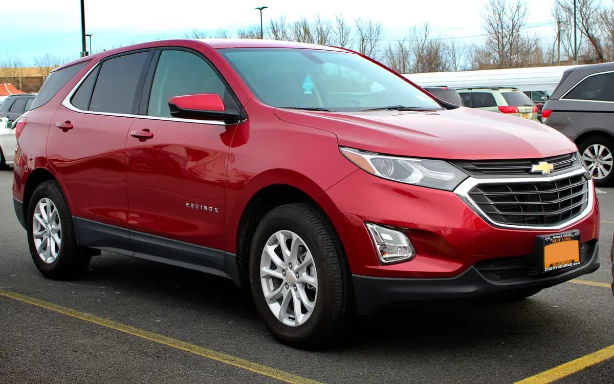Chevrolet Equinox (3-cü nəsil), ön-yan görünüş