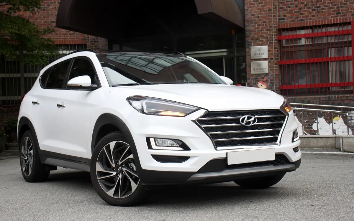 Hyundai Tucson (TL), ön-yan görünüş
